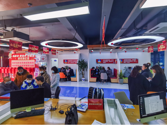 南京新華電腦專修學(xué)院330校園專場(chǎng)咨詢?nèi)栈顒?dòng)成功舉辦！