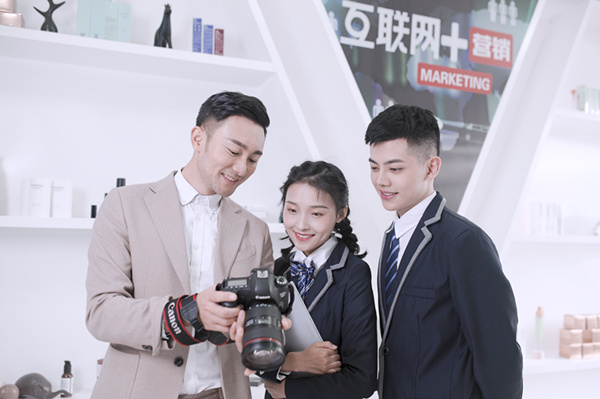考不上<a href=http://njxh.cn target=_blank class=infotextkey>高中</a>，有哪些職校？